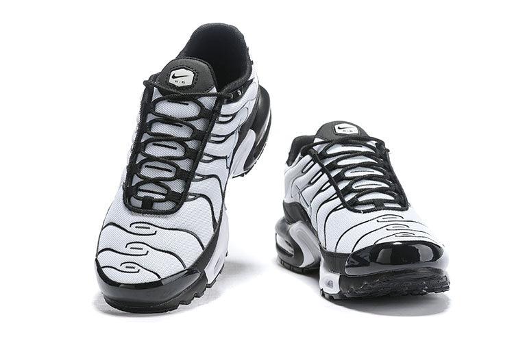 Air Max Plus TN 1 “Oreo”